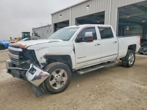 Chevrolet Silverado 1500 6.6L 8 2015