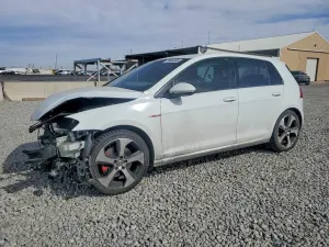 Volkswagen Golf 2 L 4 2017
