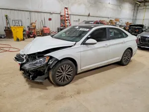 Volkswagen Jetta 1.4L 4 2021
