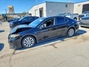 Toyota Camry 2.5L 4 2018