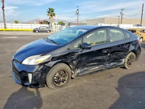 Toyota Prius 1.8L 4 2013