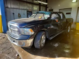 RAM 1500 5.7L 8 2015