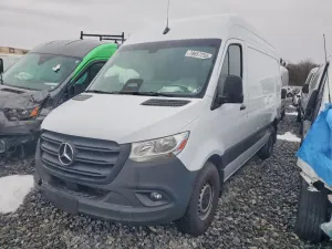 Mercedes-Benz Sprinter 2.0L 4 2025