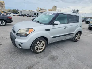 Kia Soul 2.0L 4 2011
