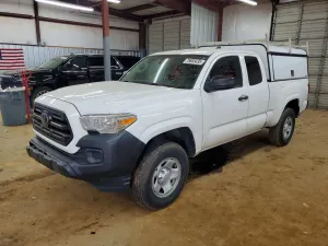 Toyota Tacoma 2.7L 4 2019