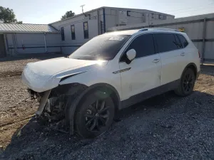 Volkswagen Tiguan 2.0L 4 2024
