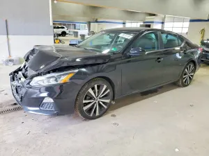 Nissan Altima 2.5L 4 2019