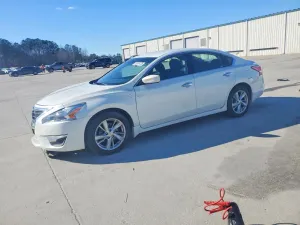 Nissan Altima 2.5L 4 2013