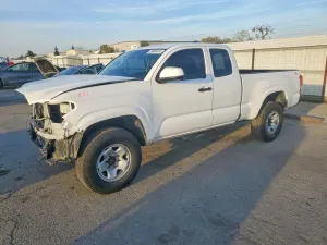 Toyota Tacoma 2.7L 4 2022