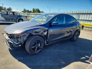 Tesla Model Y 2026