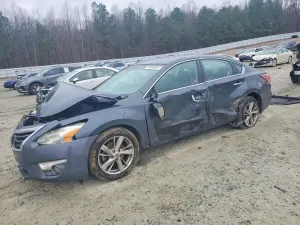 Nissan Altima 2.5L 4 2013
