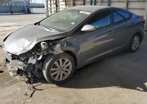 Hyundai Elantra SE 1.8L 4 2014