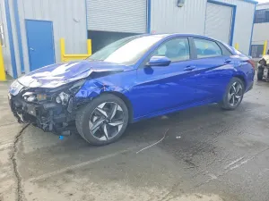 Hyundai Elantra 2.0L 4 2023
