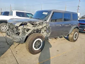 Ford Bronco 2.3L 4 2022