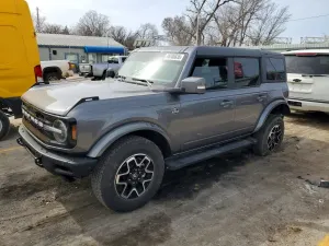 Ford Bronco 2.3L 4 2023