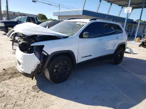 Jeep Cherokee 2.4L 4 2023