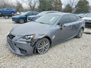 Lexus IS 2.5L 6 2015