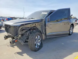Ford F-150 5.0L 8 2021