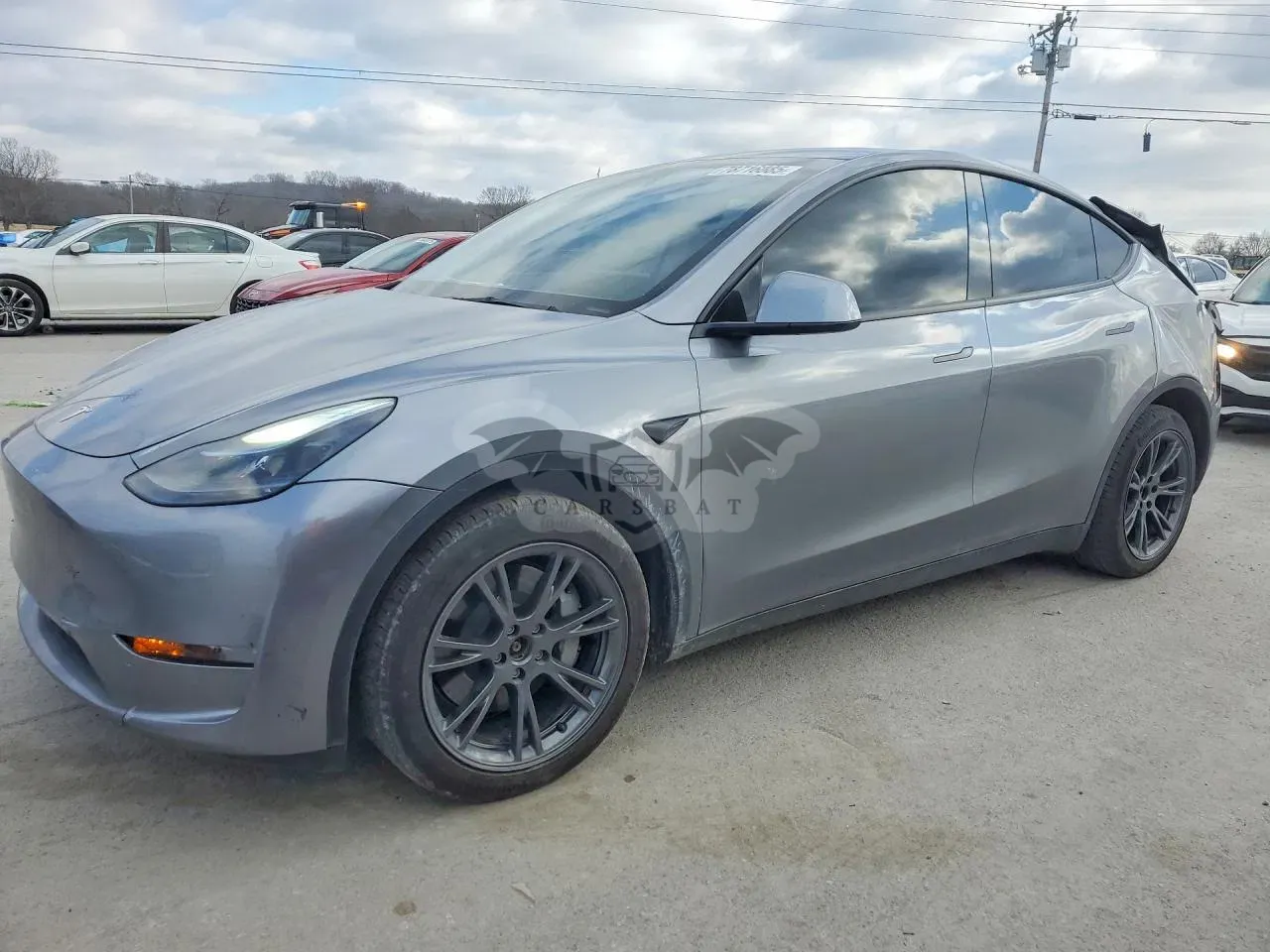 Tesla Model Y 2025