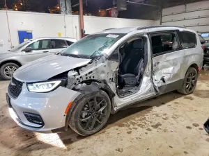 Chrysler Pacifica 3.6L 6 2024