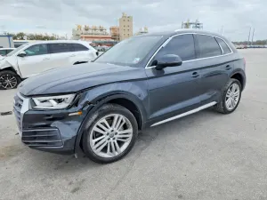 Audi Q5 2.0L 4 2018