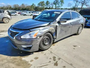 Nissan Altima 2.5L 4 2015
