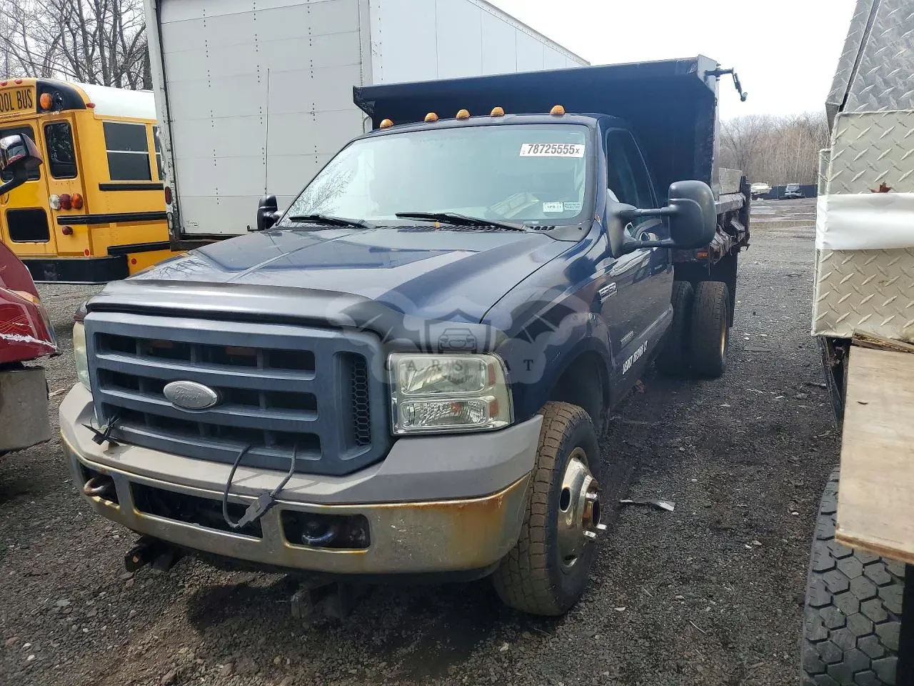 Ford F-350 6.0L 8 2005