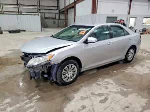 Toyota Camry 2.5L 4 2014