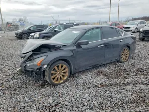 Nissan Altima 2.5L 4 2015