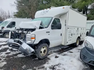 Ford Econoline 6.2L 8 2019