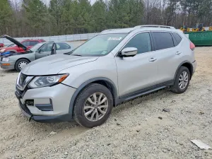 Nissan Rogue 2.5L 4 2017