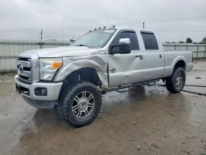 Ford F-250 6.7L 8 2015