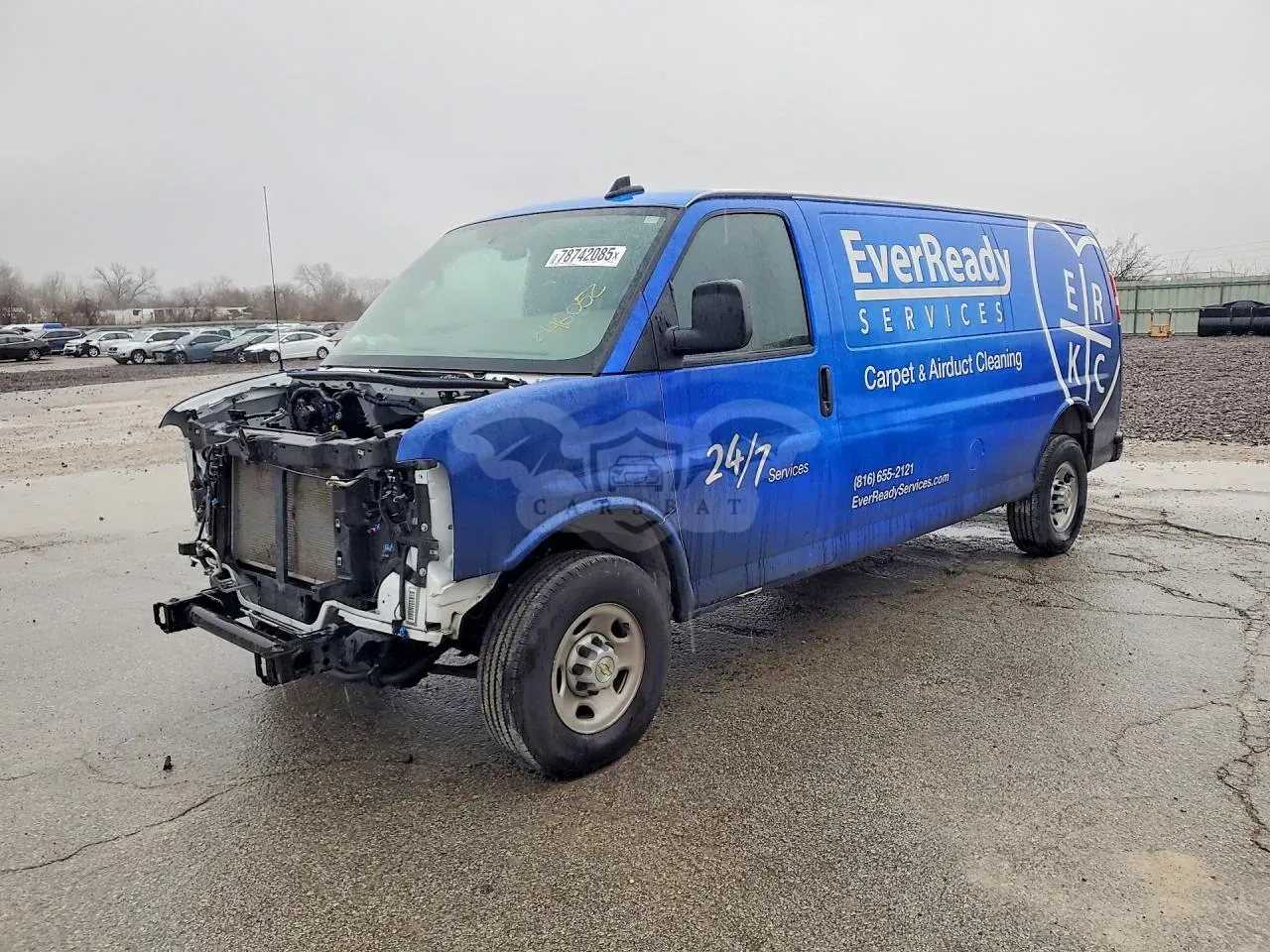 Chevrolet Express 6.6L 8 2025