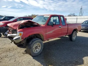 Toyota Hilux 2.4L 4 1995