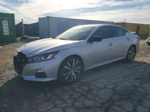 Nissan Altima 2.5L 4 2020