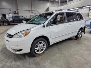 Toyota Sienna 3.3L 6 2004