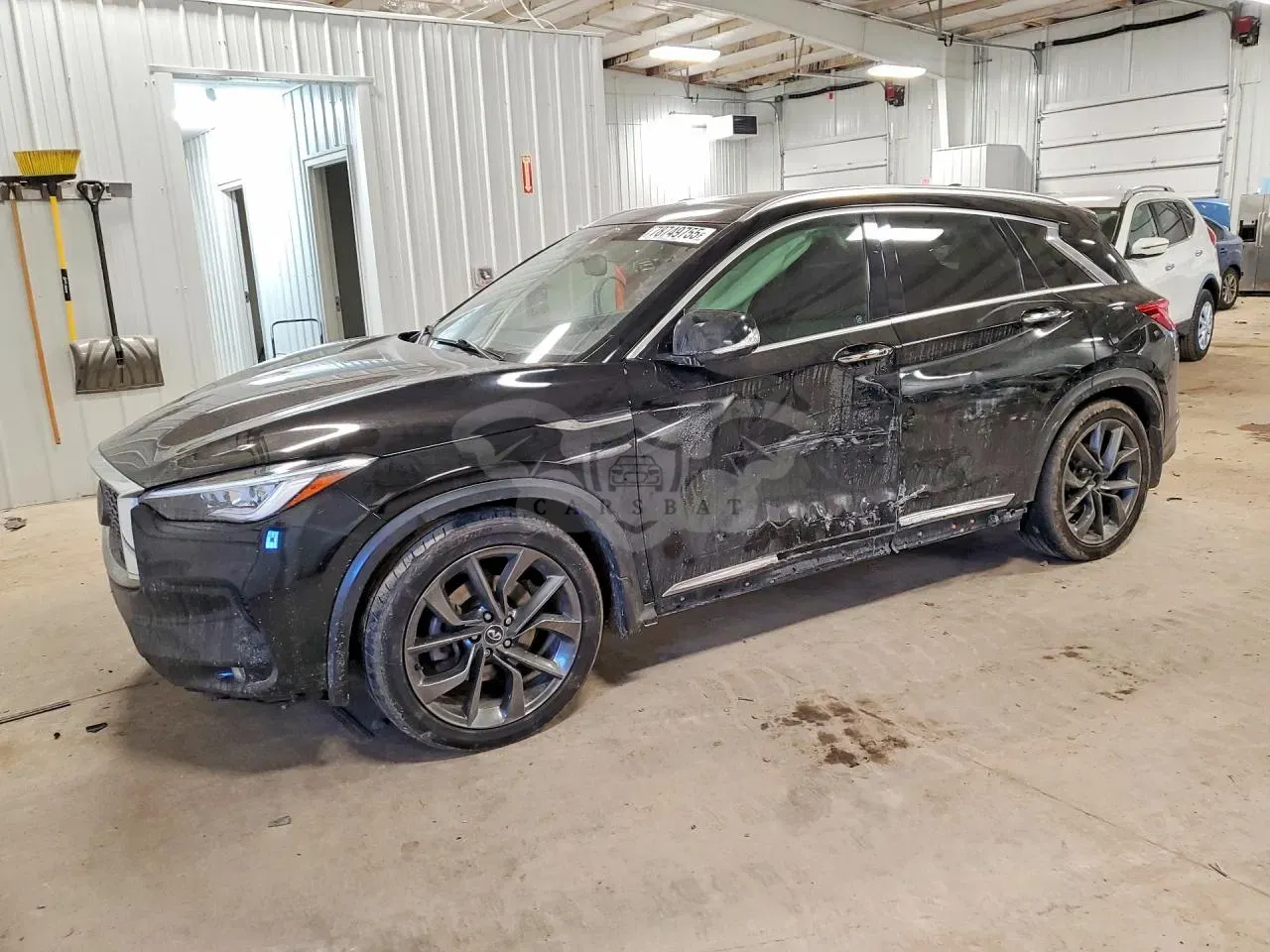 Infiniti QX50 2.0L 4 2019