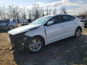 Hyundai Elantra 2.0L 4 2019