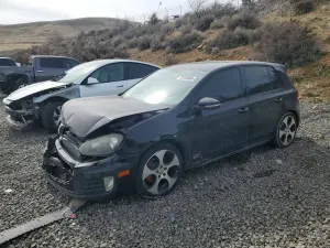 Volkswagen Golf 2.0L 4 2012