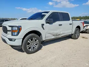 Ford F-150 5.0L 8 2023