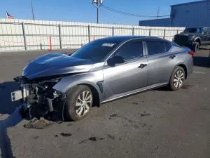 Nissan Altima 2.5L 4 2019