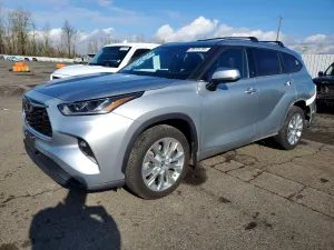 Toyota Highlander 3.5L 6 2021