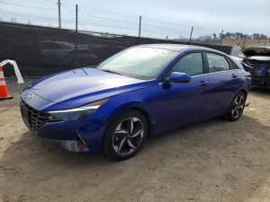 Hyundai Elantra 2.0L 4 2023