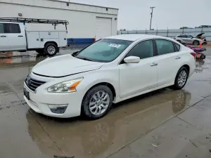 Nissan Altima 2.5L 4 2013