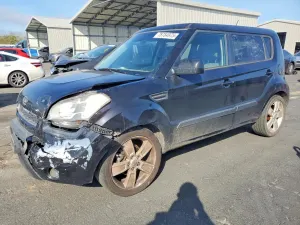 Kia Soul 2.0L 4 2011
