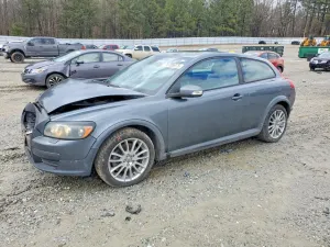 Volvo C30 2.5L 5 2010