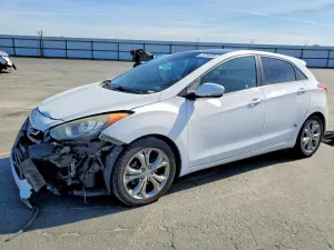 Hyundai Elantra 1.8L 4 2013