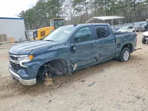Chevrolet Silverado 1500 2.7L 4 2025
