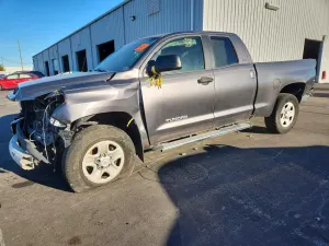 Toyota Tundra 4.6L 8 2015