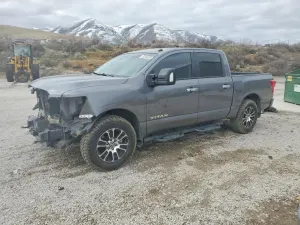 Nissan Titan 5.6L 8 2021